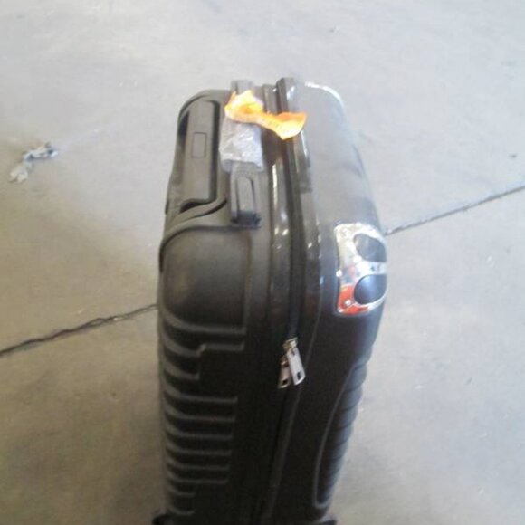 HardSide Carry on Luggage. Black - Picture 2 of 2